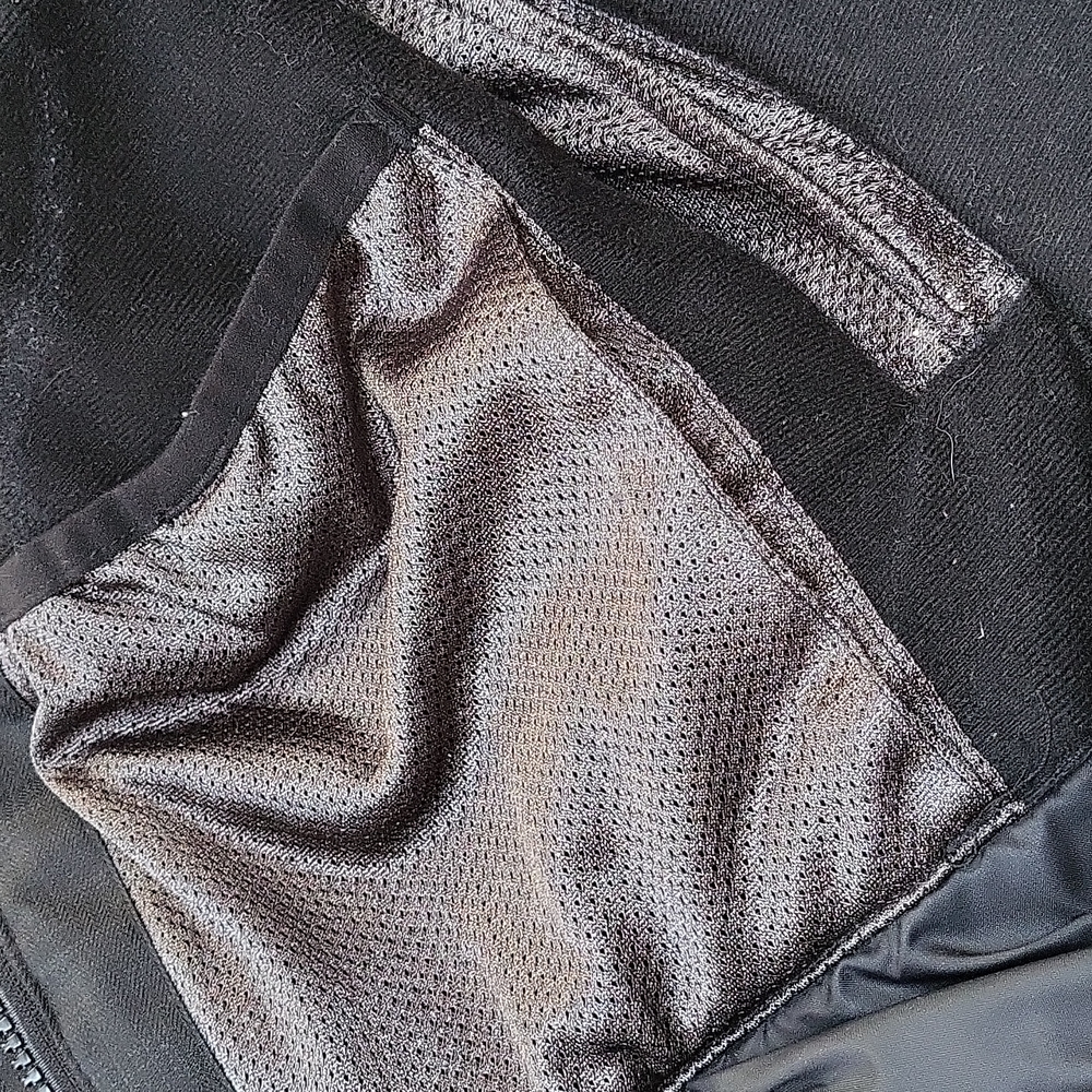 686 ski jacket - Picture 10 of 16